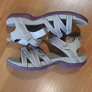 Teva Tirra sandals in taupe/wine